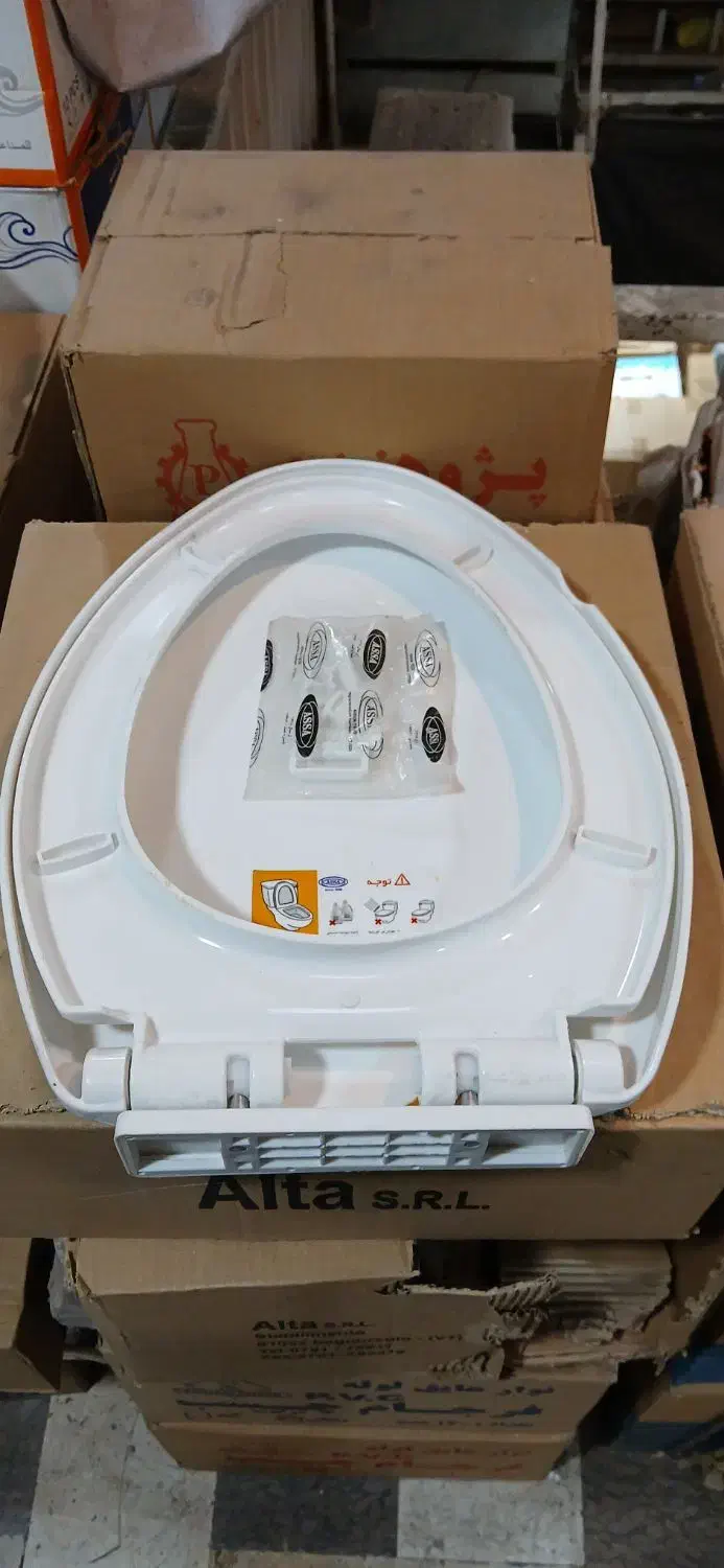 درب توالت فرنگی درحدنو سالم|لوازم سرویس بهداشتی|تهران, بازار|دیوار