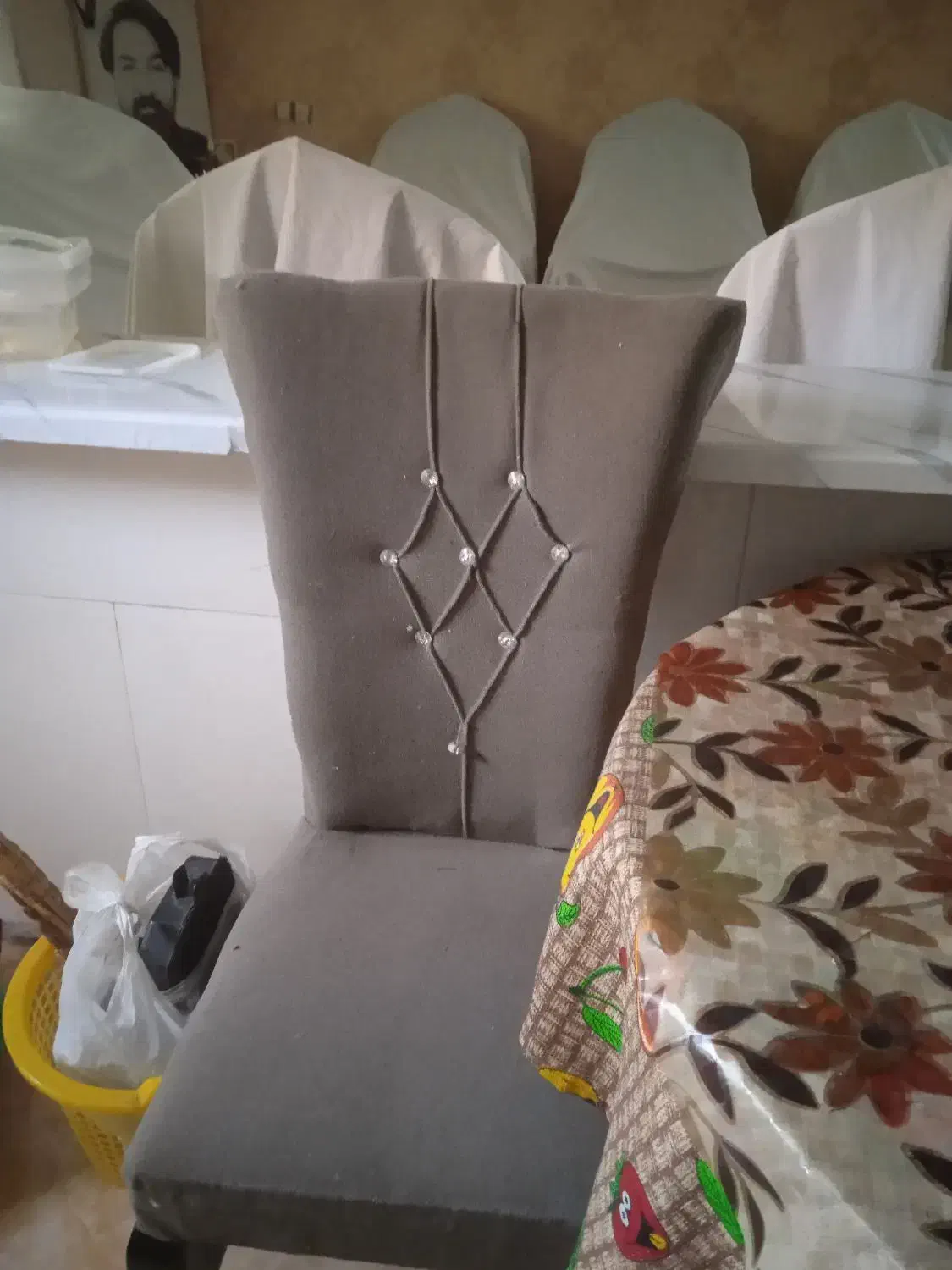 سلام من می‌خوام میز غذا خوری با صندلی بفروشم|میز و صندلی غذاخوری|قلعه چای, |دیوار