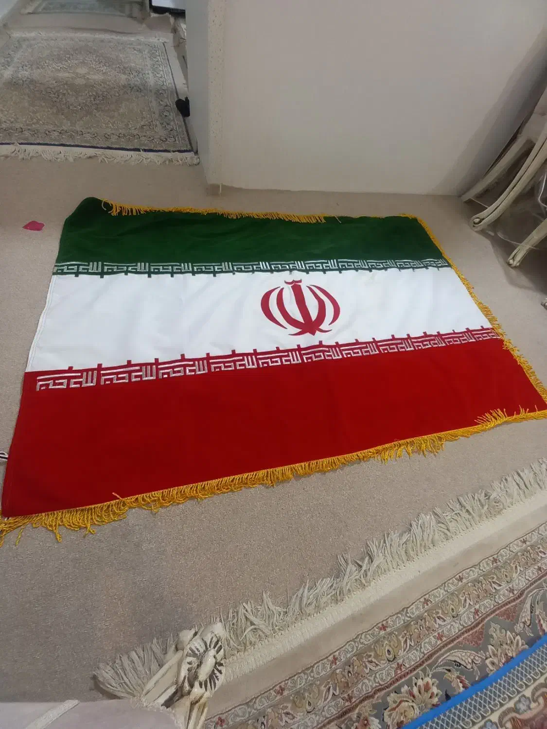 پرچم ایران|صنایع دستی و سایر لوازم تزئینی|محمدشهر, عباس آباد|دیوار