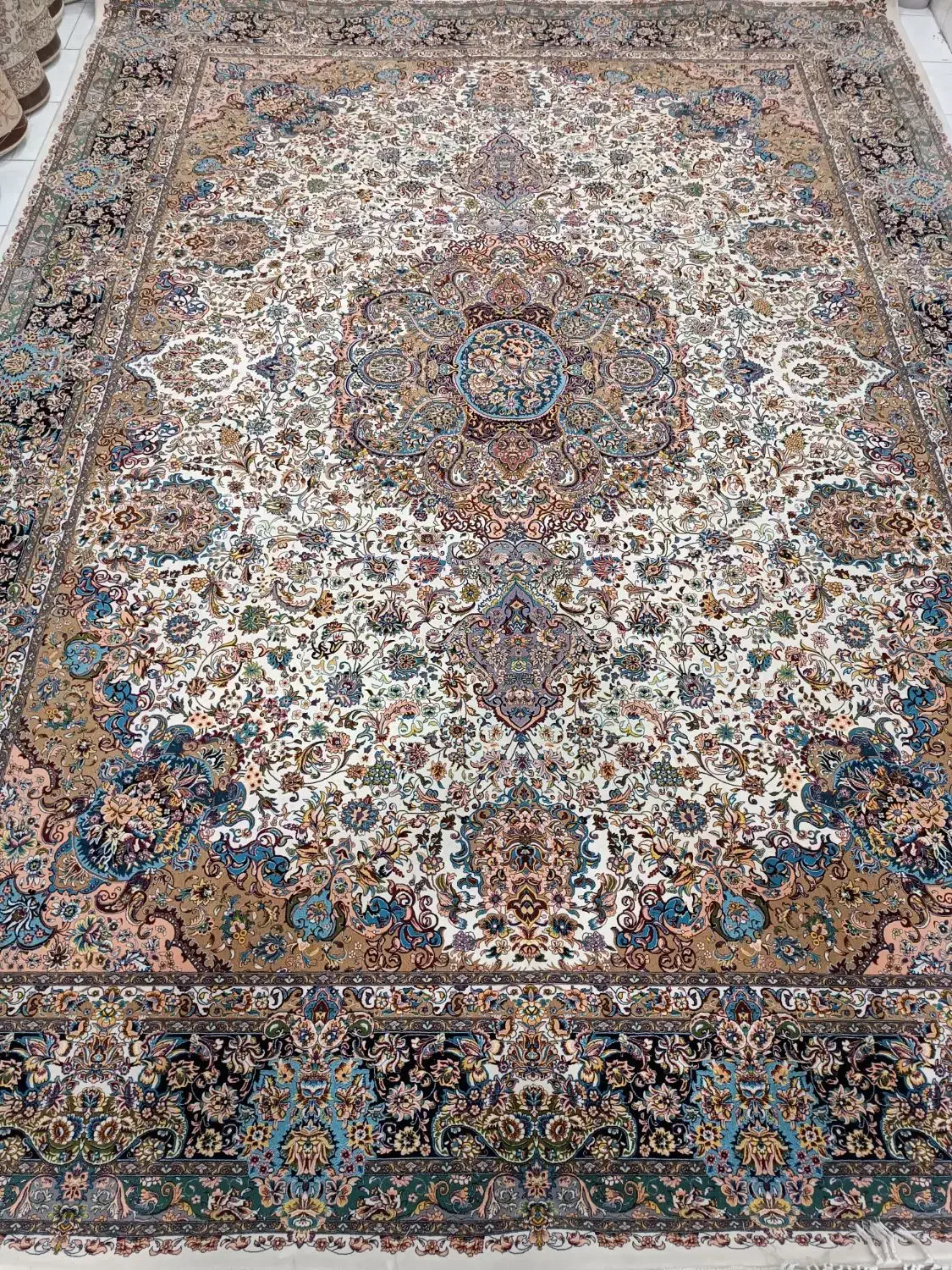(اندیشه۹۳) دو تخته فرش 12 متری آرای مشهد|فرش|مشهد, مشکینی (شهرک غرب)|دیوار