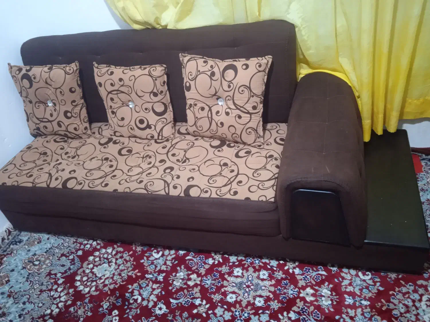 مبل تمیز بدون هیچگونه خرابی یا نشست|مبلمان خانگی و میز عسلی|فاضل آباد, |دیوار