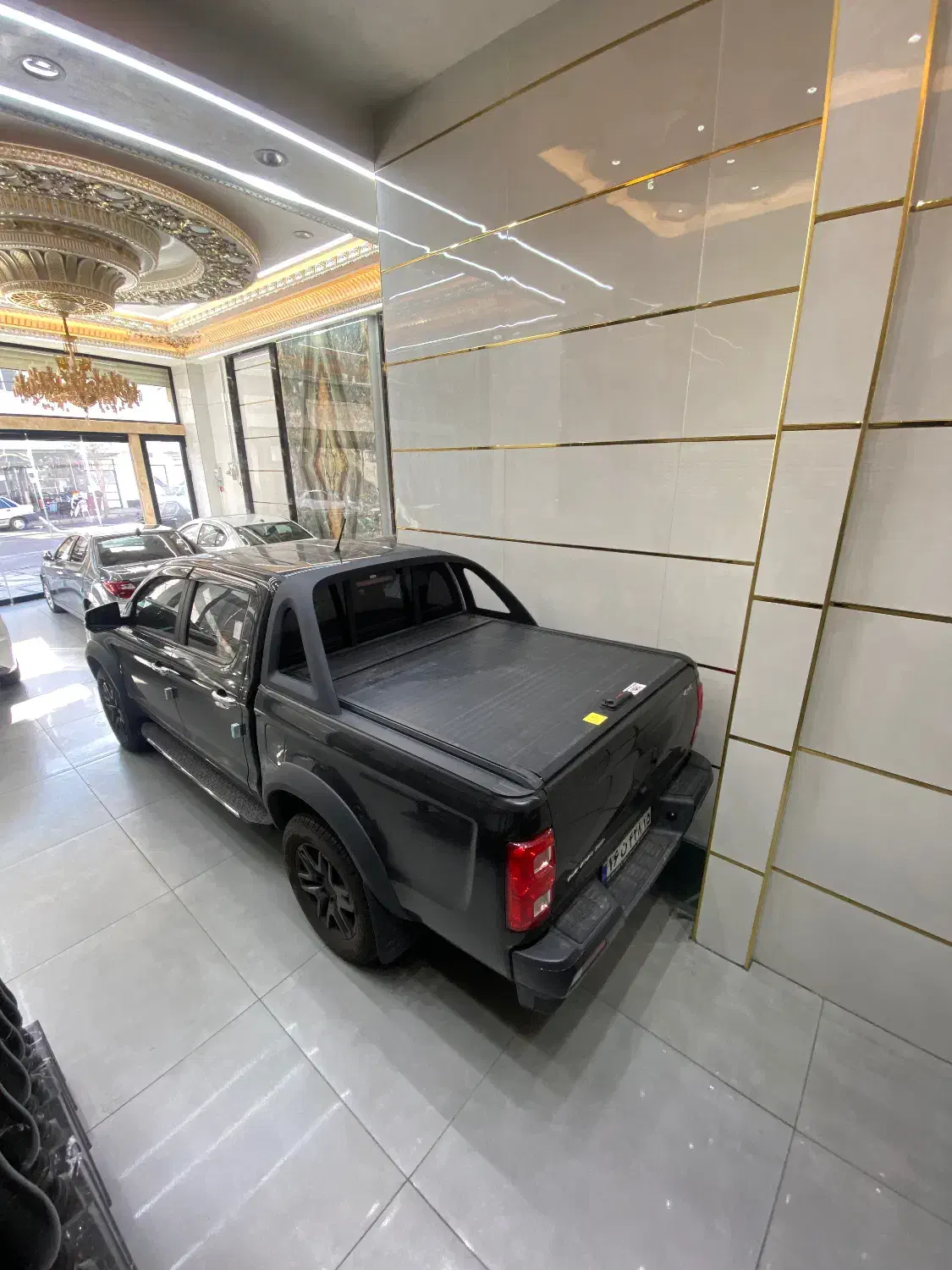 کی ام سی t8 مدل1403 بدون رنگ به رویت خشک|خودرو سواری و وانت|تبریز, |دیوار