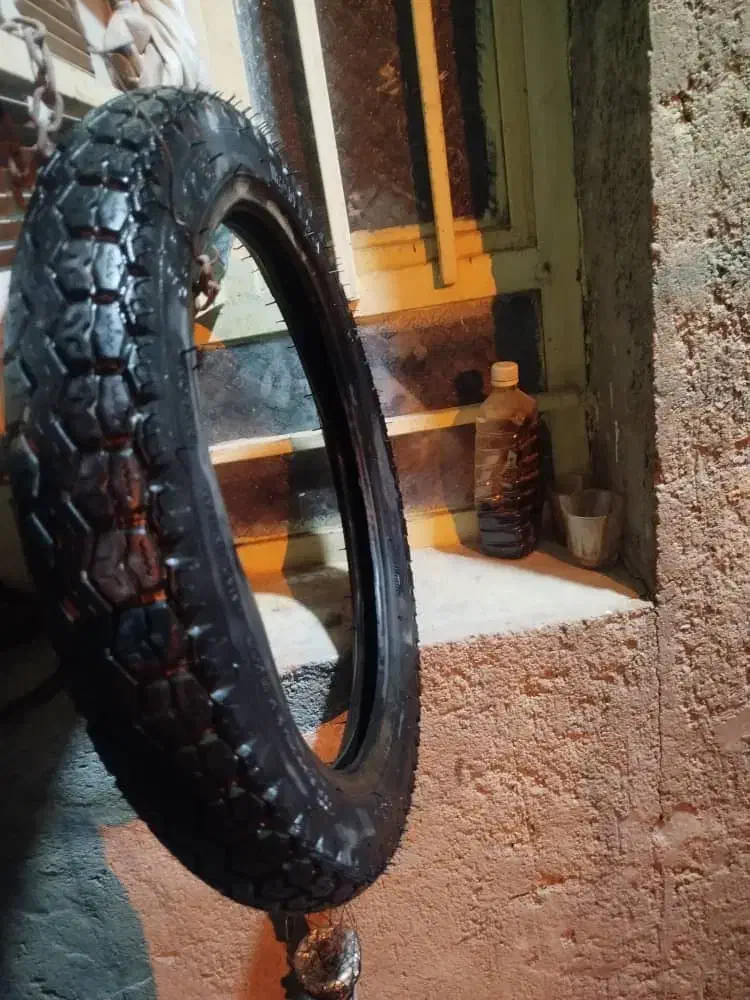 لاستیک و اگزوز موتور|قطعات یدکی و لوازم جانبی|مسجد سلیمان, |دیوار