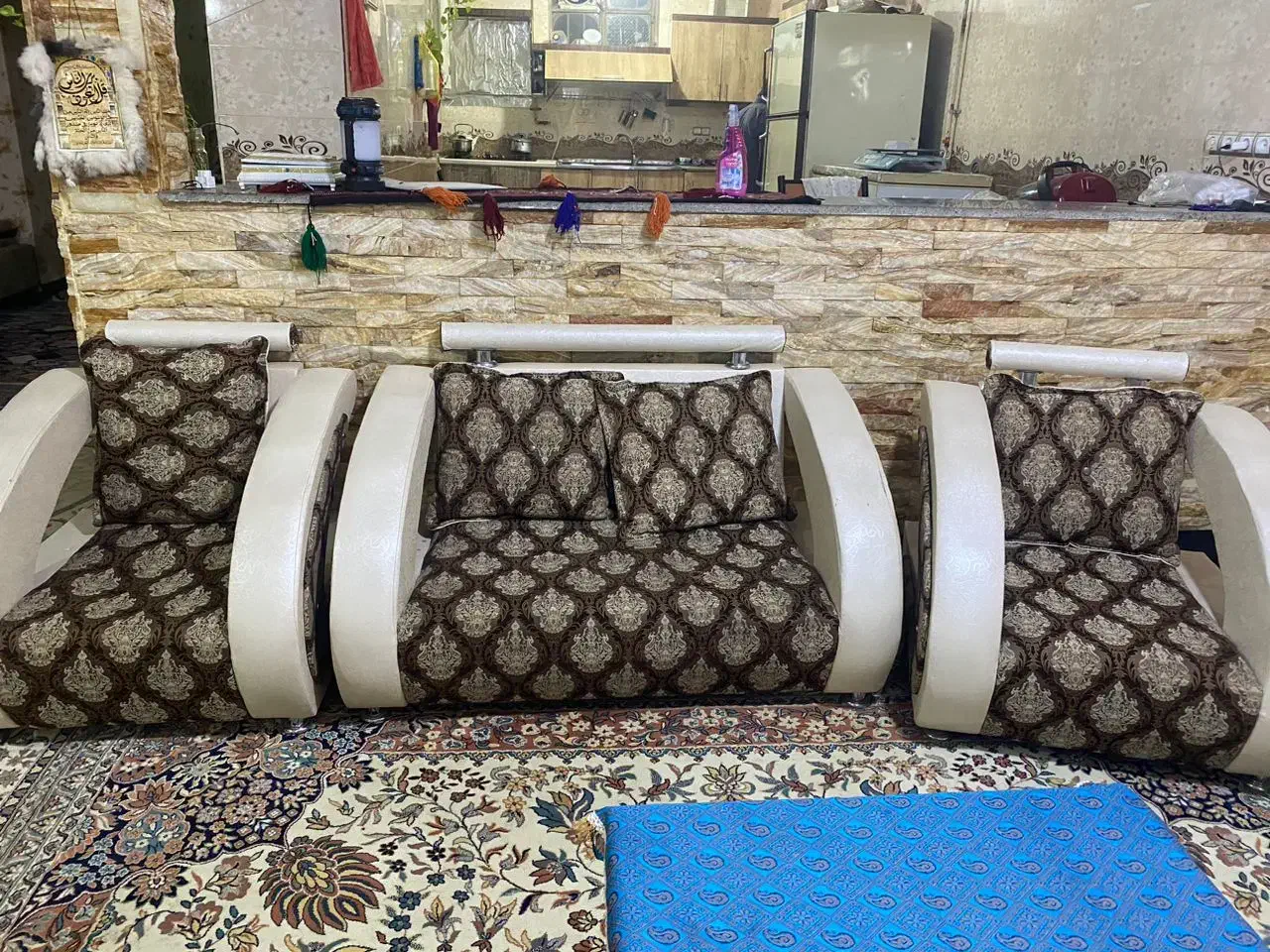 مبل شیک راحت|مبلمان خانگی و میز عسلی|یاسوج, |دیوار