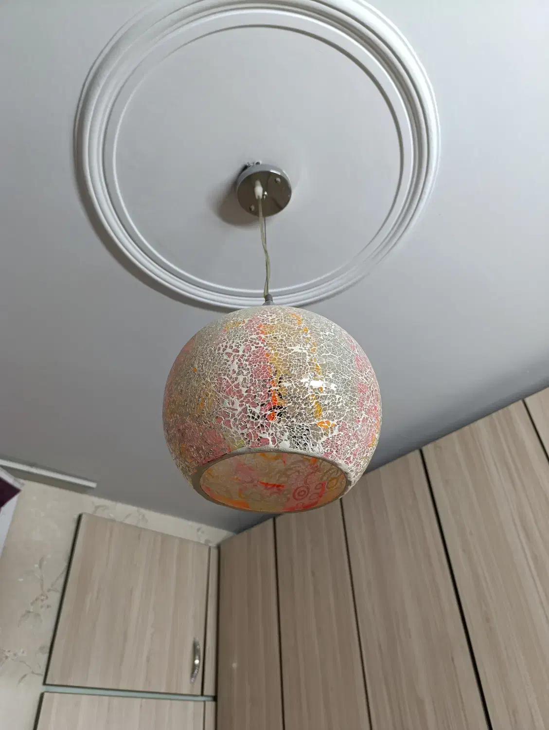 لوستر زیبا و تزینی فروش فوری|لوستر و چراغ آویز|تهران, باغ خزانه|دیوار