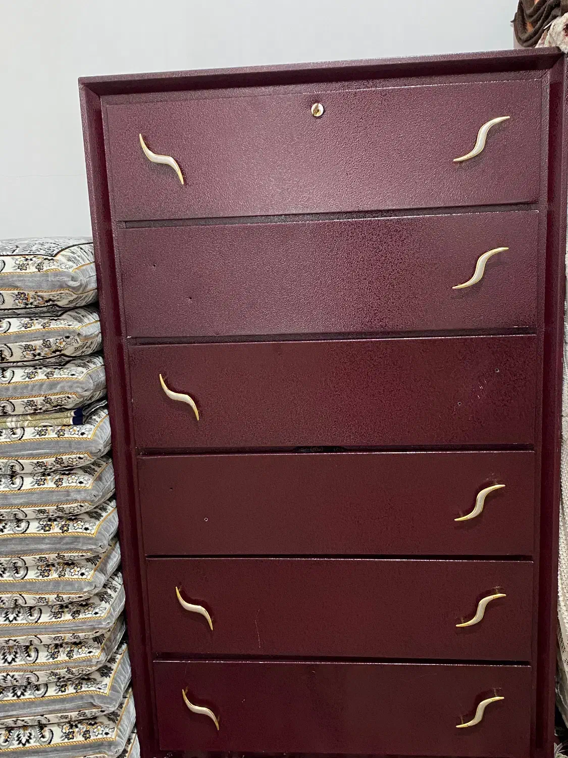 دراور درحد نو|جاکفشی، کمد، دراور|کامیاران, |دیوار