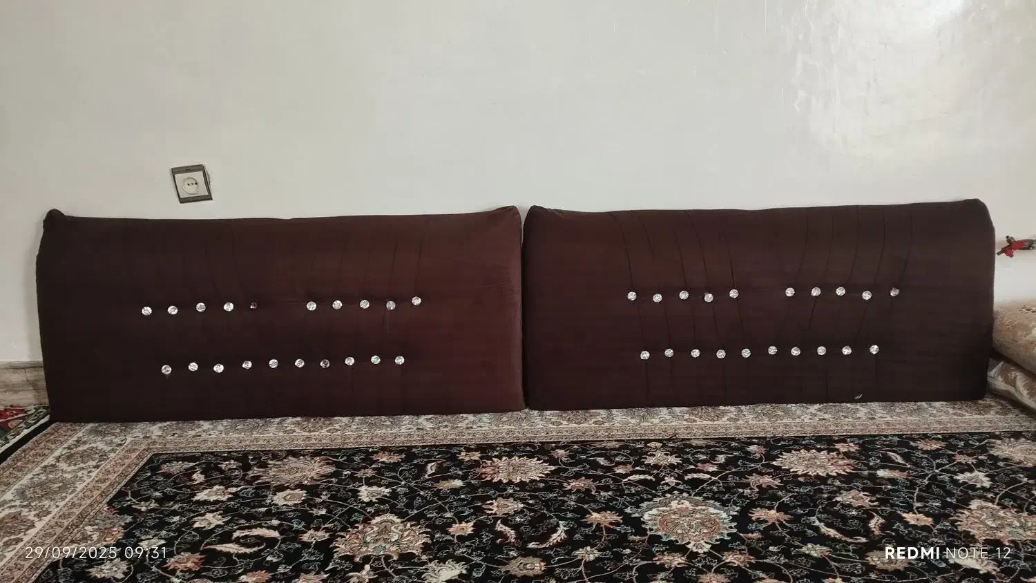 ۴ عدد پشتی|پشتی|کوهدشت, |دیوار