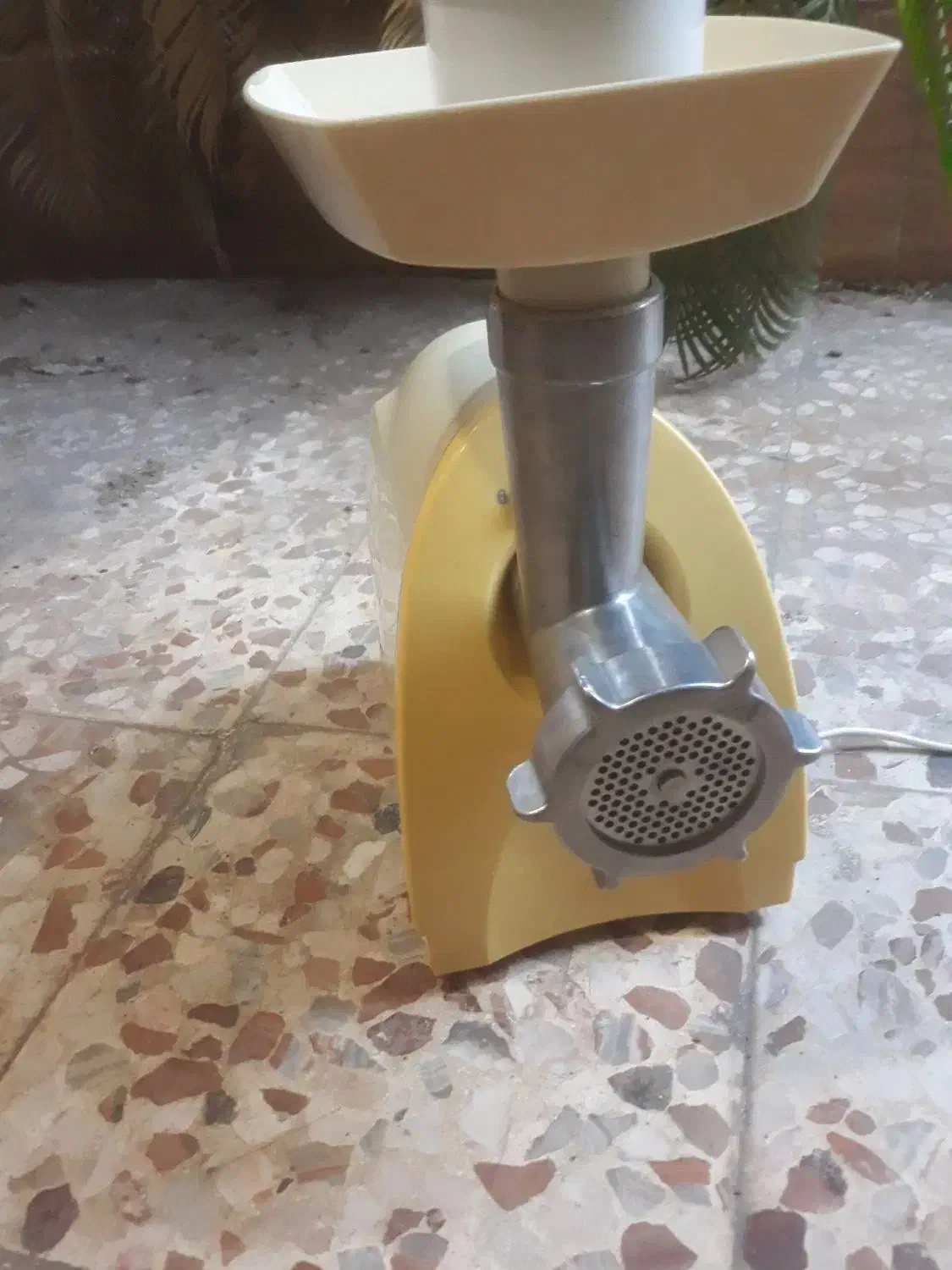 چرخگوشت|خردکن، آسیاب، غذاساز|رشت, توشیبا|دیوار