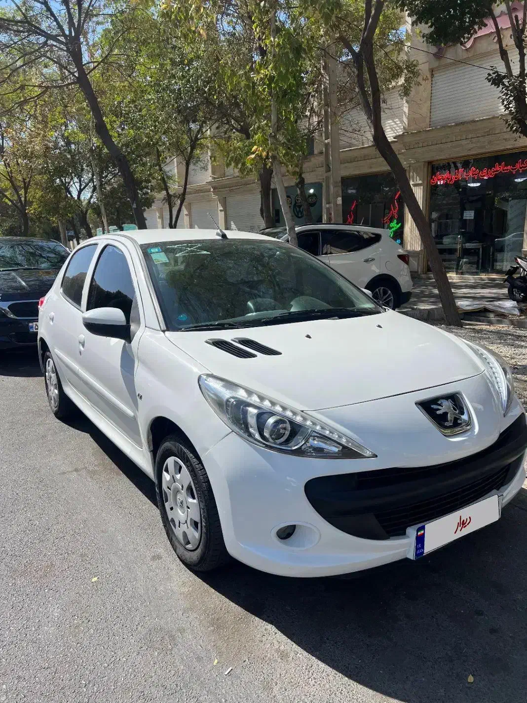 207 دنده سقف فلز|خودرو سواری و وانت|تهران, بروجردی|دیوار
