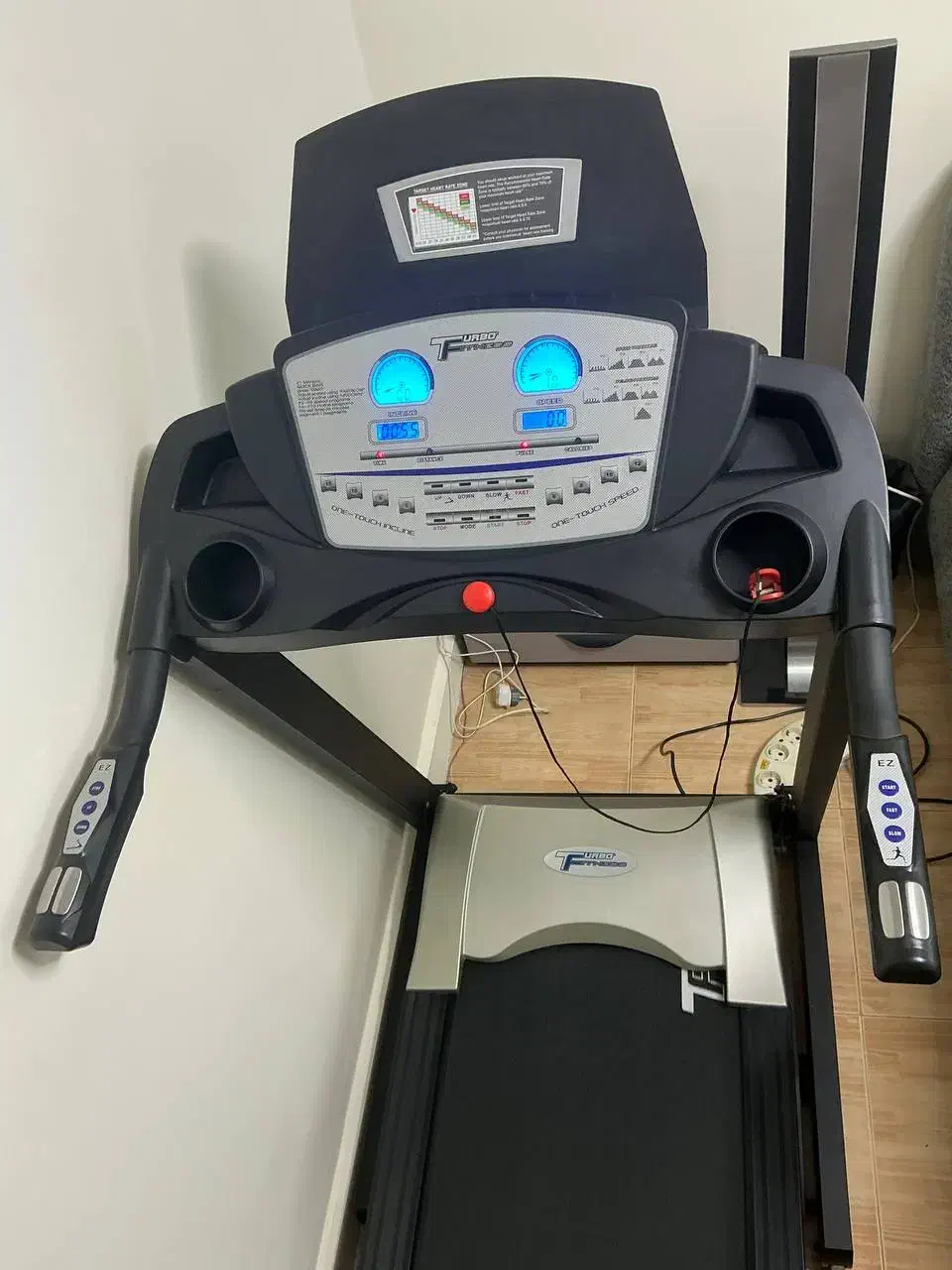 تردمیل توربو فیتنس 200 ساخت تایوان|تجهیزات ورزشی|تهران, سهروردی|دیوار