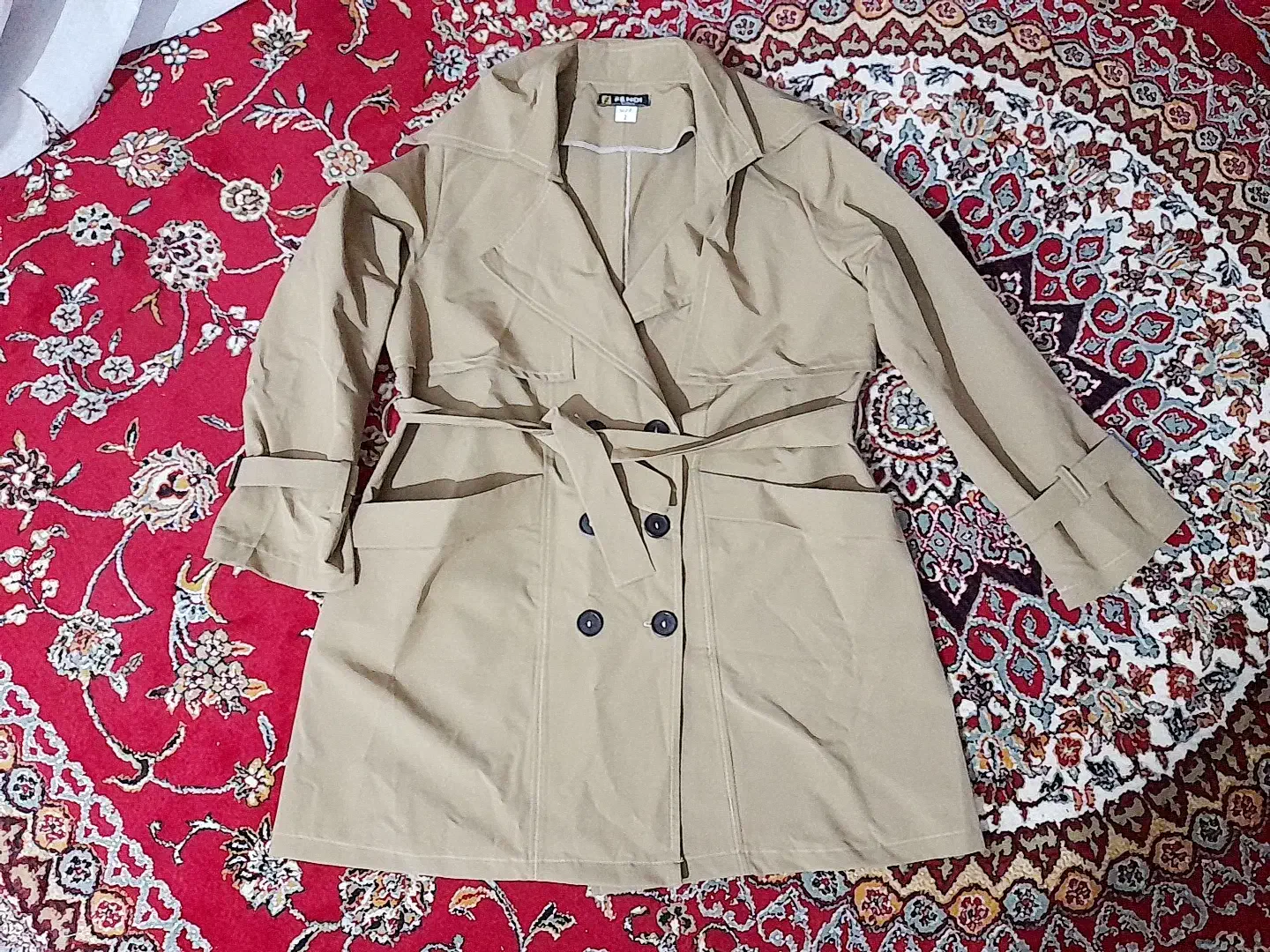 بارونی زنونه ودخترانه (شهرجوپار)|لباس|ماهان, |دیوار