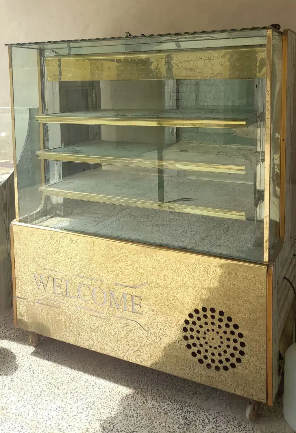 دستگاه ها کار کرده در حد نو|کافیشاپ و رستوران|قشم, |دیوار