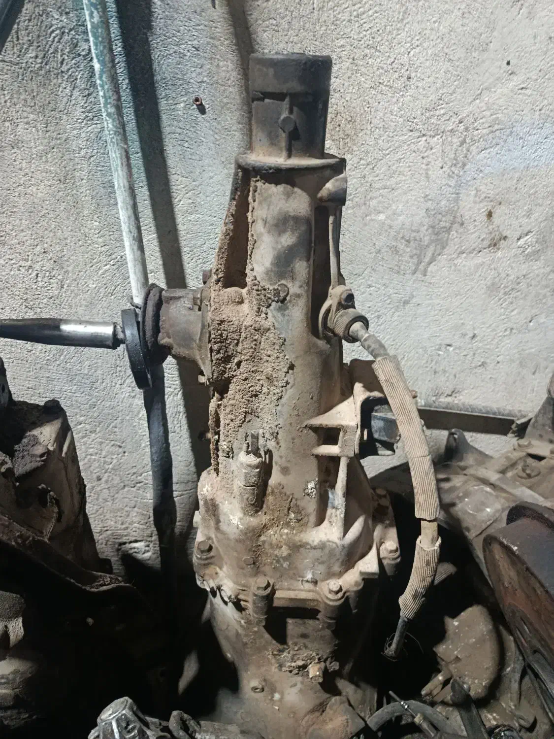 نیم موتور مزدا ۱۶۰۰  وگیربکس /گیربکس پژو ۵۰۴|قطعات یدکی و لوازم جانبی|آوج, |دیوار