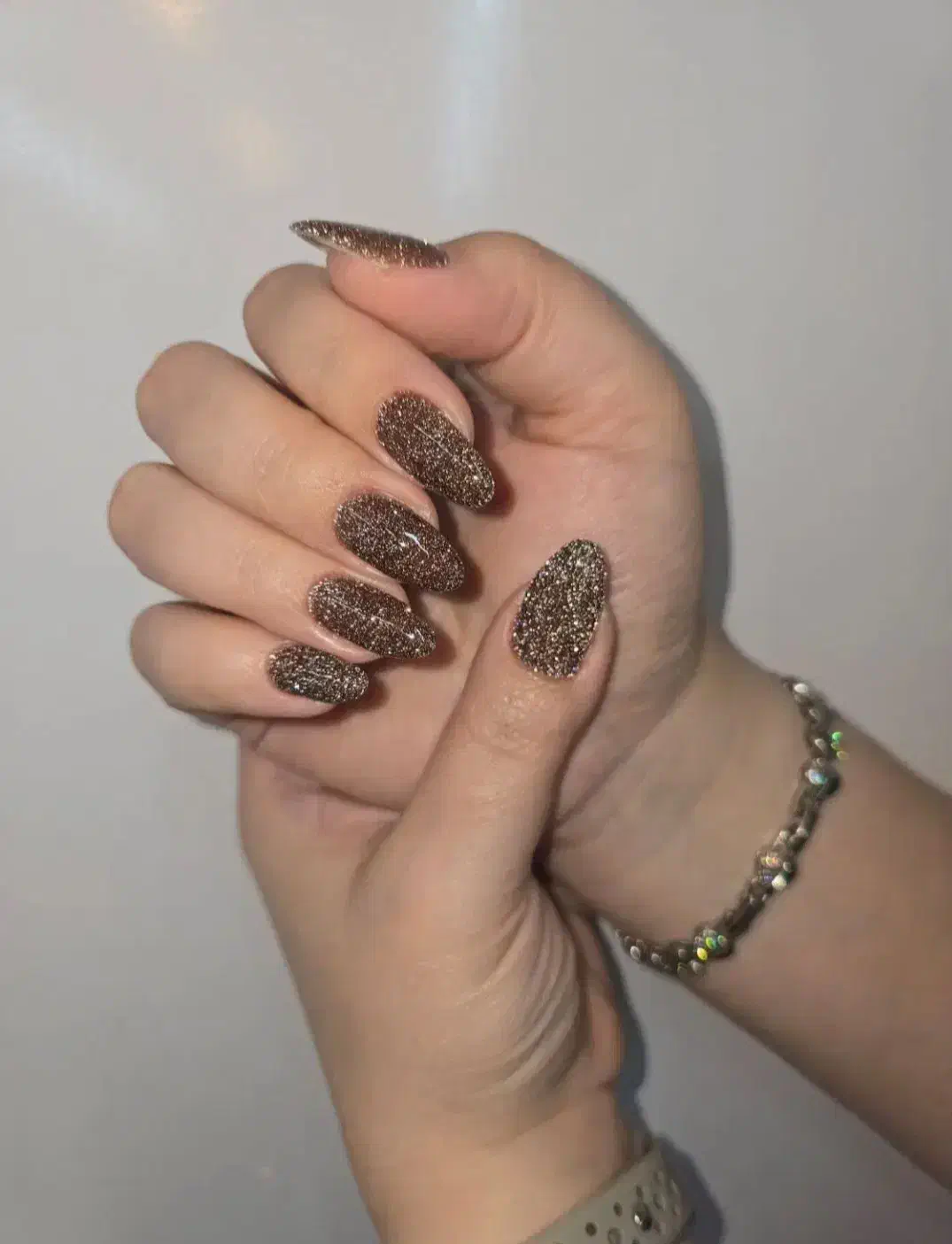 کاشت ناخن باتخفیفات ویژه|خدمات آرایشگری و زیبایی|مشهد, نوید|دیوار