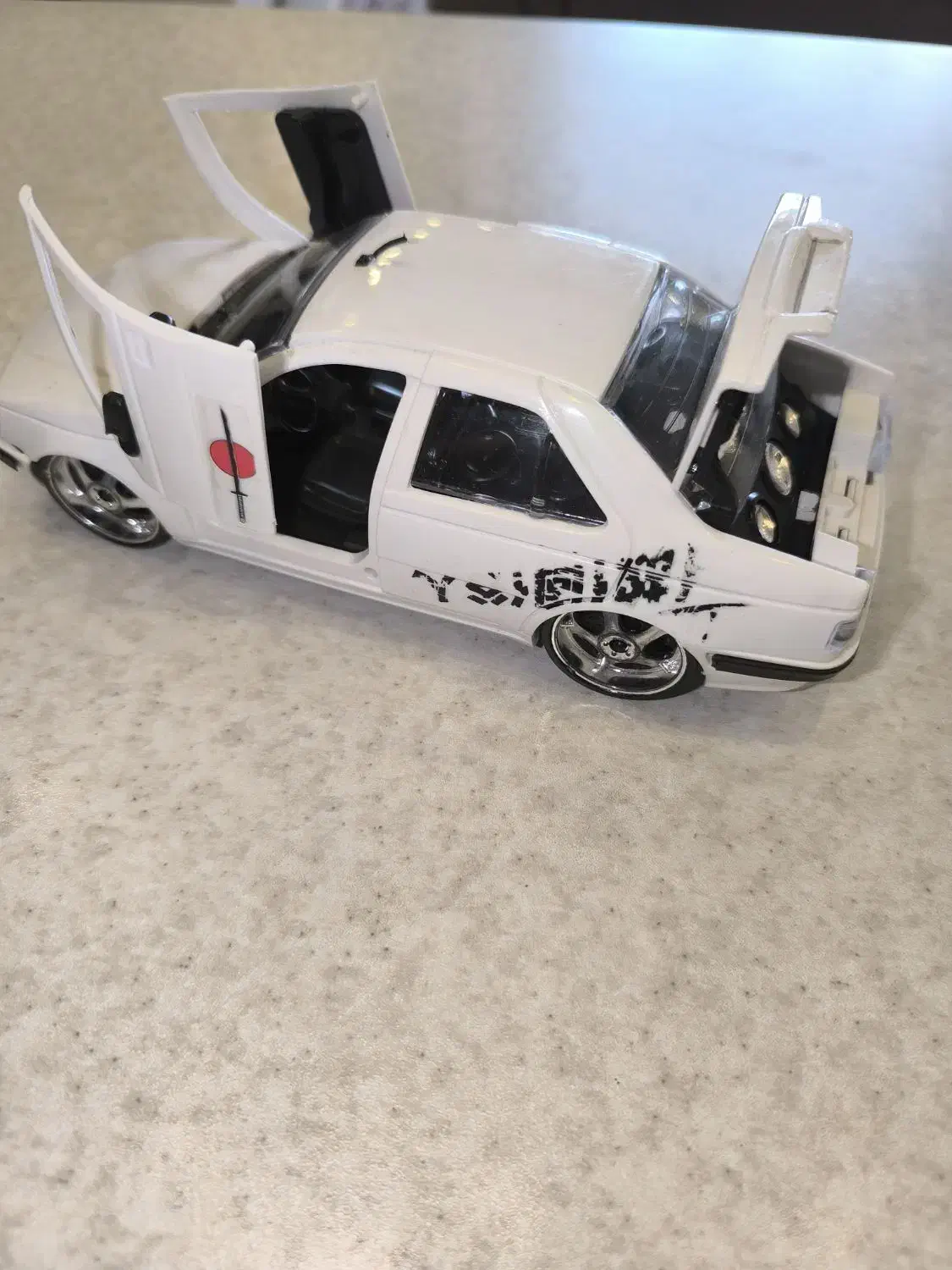 اسباب بازی|اسباب‌‌بازی|فولادشهر, C3|دیوار