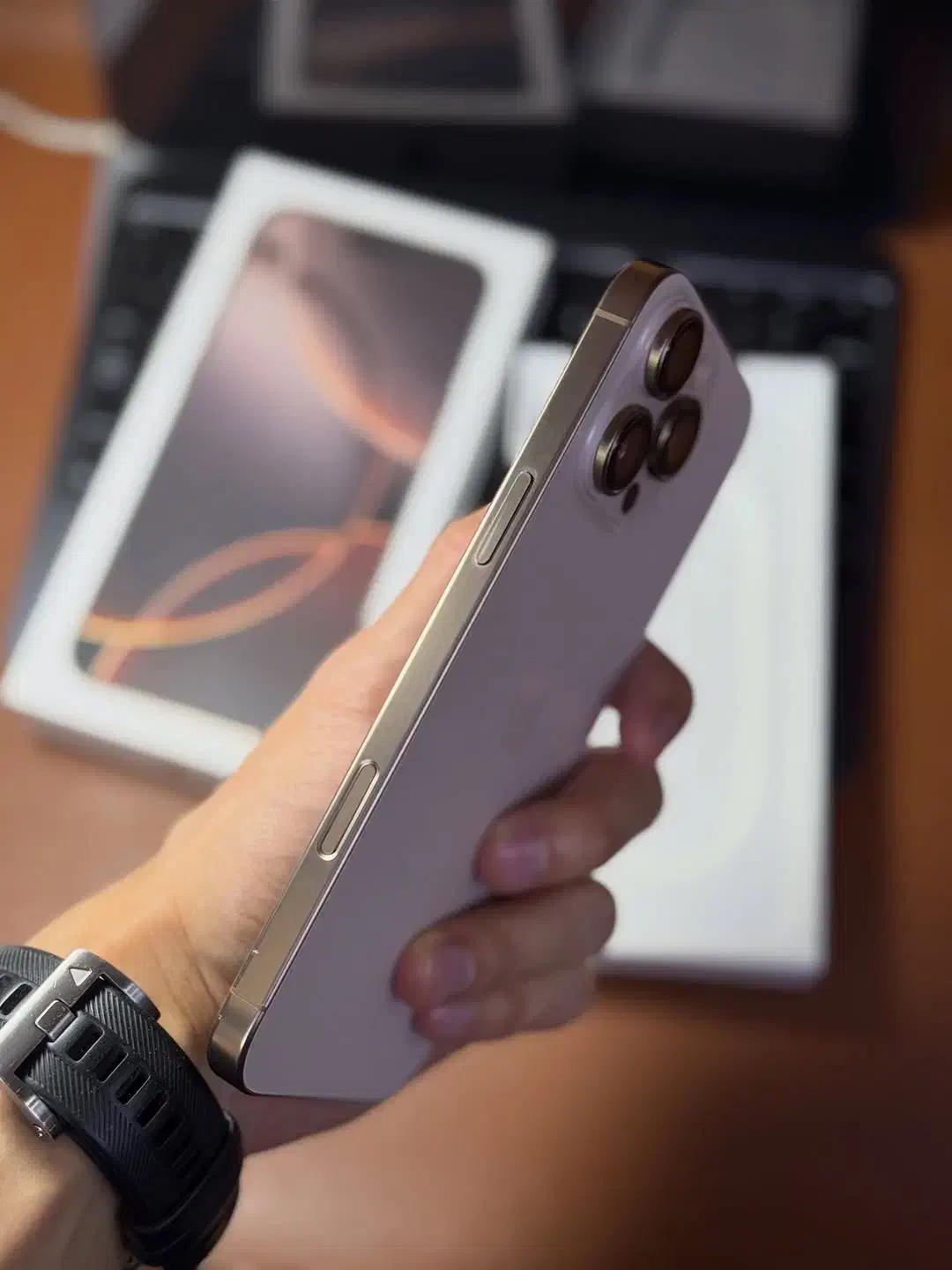 iphone 16promax ZA battery 100|موبایل|مشهد, گلشور|دیوار