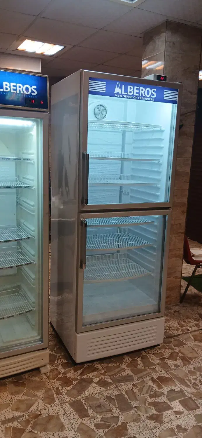 چهار دستگاه یخچال|کافی‌شاپ و رستوران|کیاشهر, |دیوار