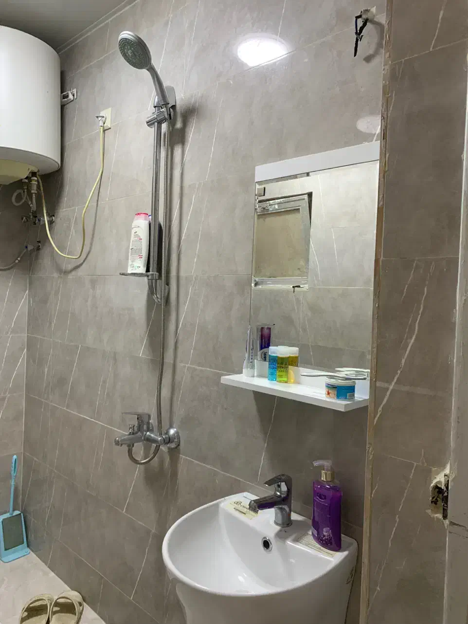 نیازمند همخونه قشم|اجارهٔ آپارتمان|قشم, |دیوار