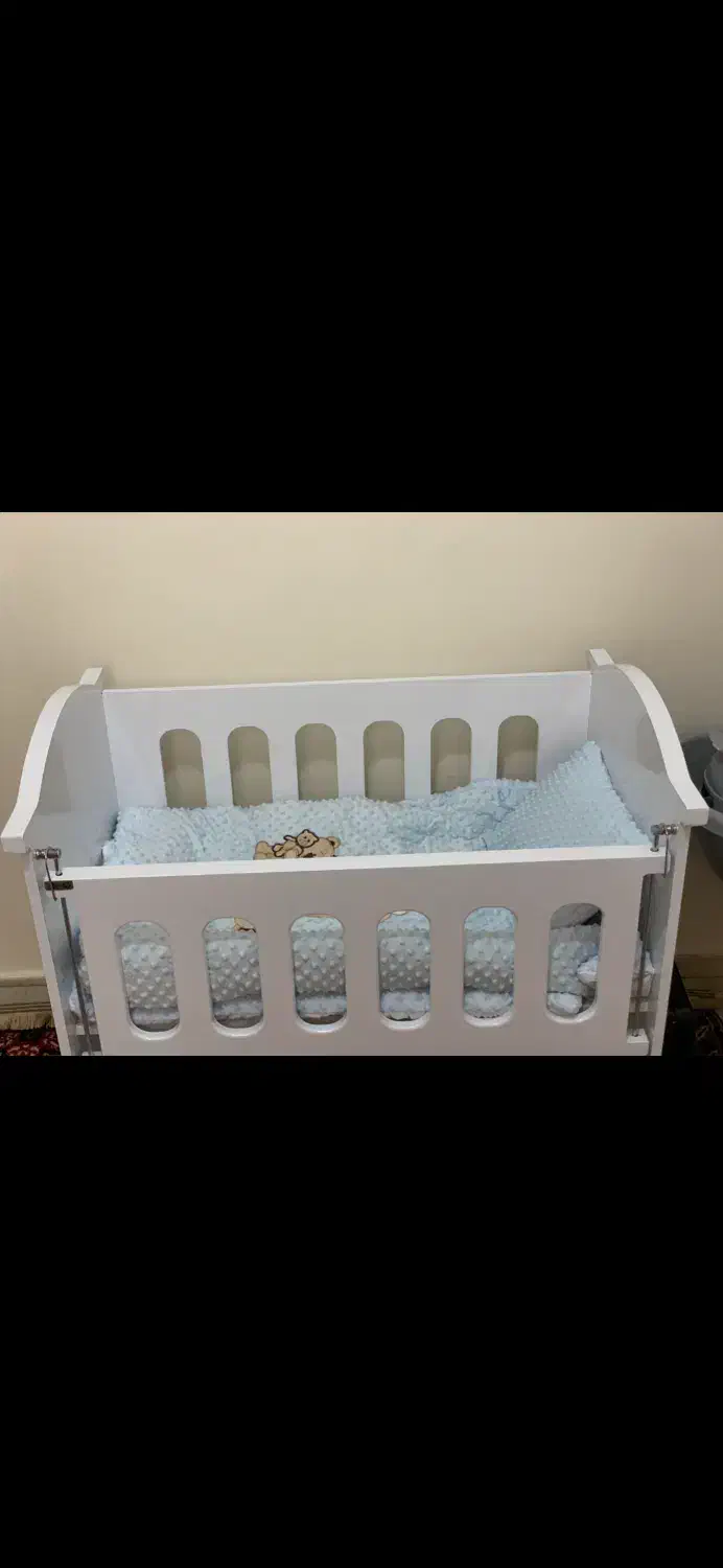 تخت نوزادی تا۳سال|اسباب و اثاث بچه|بندرعباس, |دیوار