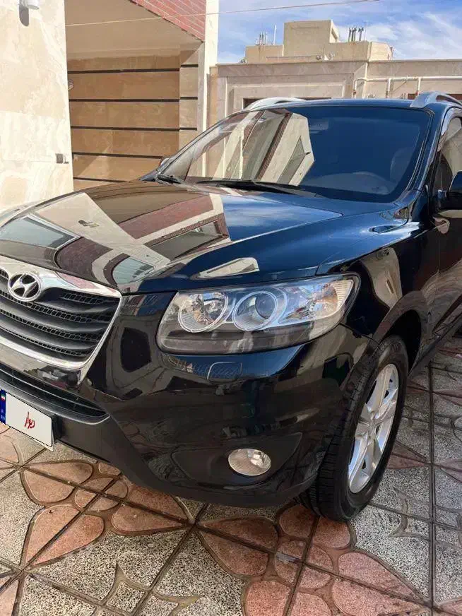 سانتافه ۲۰۱۱|خودرو سواری و وانت|شاهین‌شهر, فردوسی|دیوار