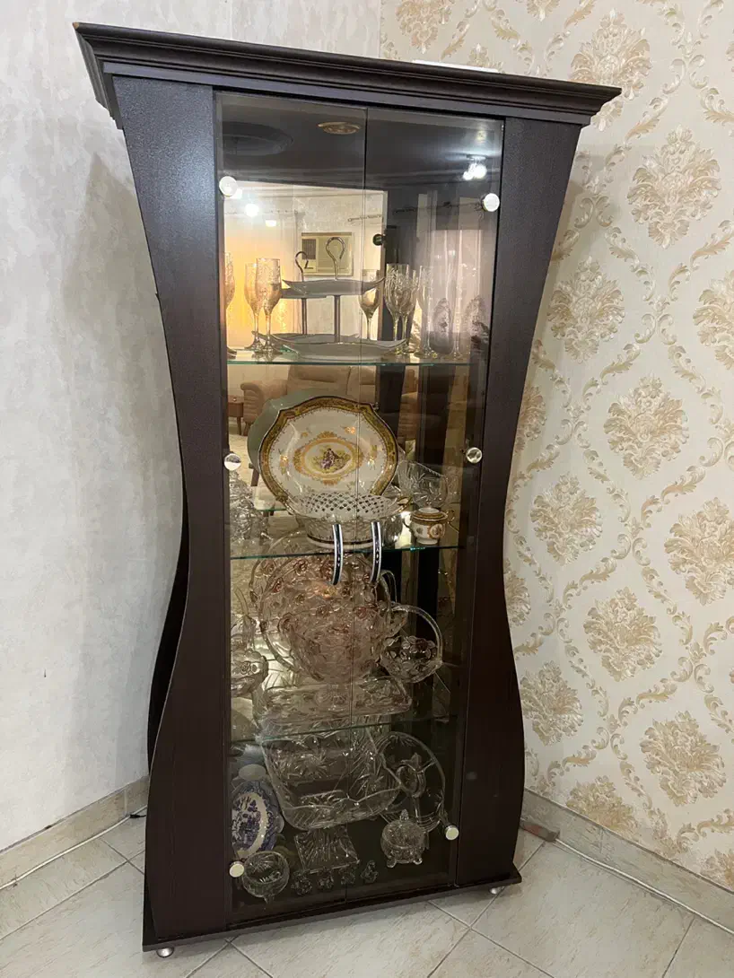 بوفه چوبی|بوفه، ویترین، کنسول|لاهیجان, انقلاب|دیوار