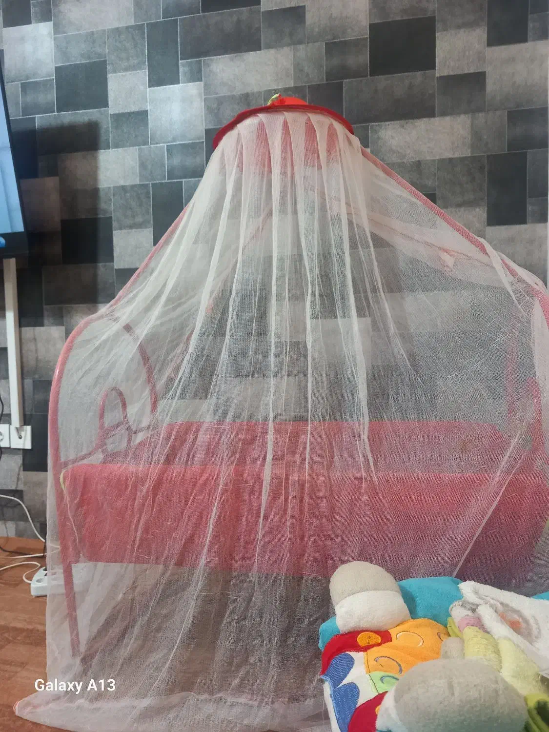 گهواره|اسباب و اثاث بچه|ارومیه, |دیوار