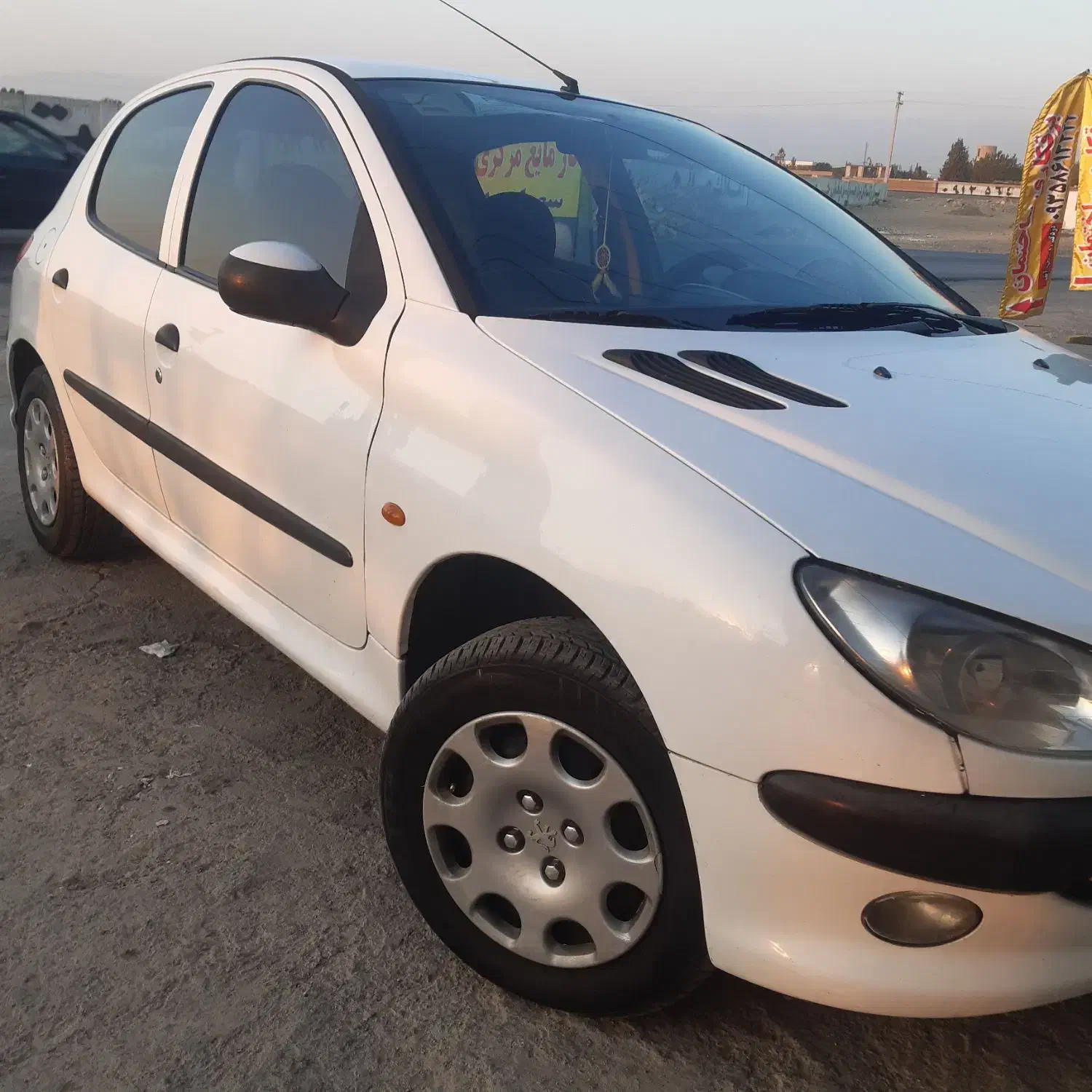 ۲۰۶ مدل ۹۴ بدون رنگ پلمپ|خودرو سواری و وانت|هشتگرد, کوی یاران|دیوار