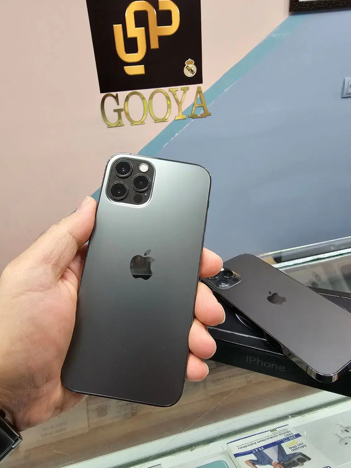 12pro. 128|موبایل|یزد, |دیوار