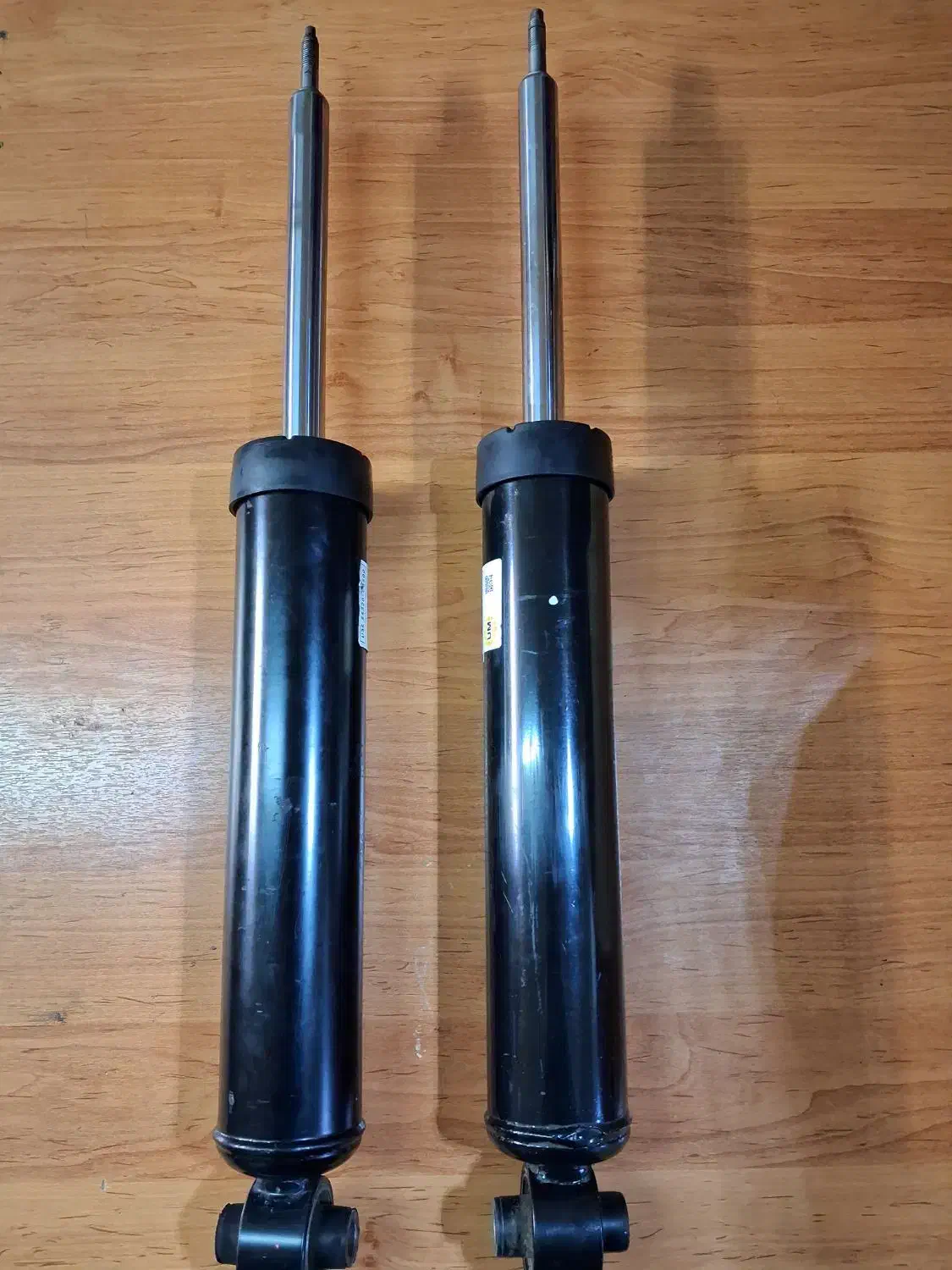 کمک فنر عقب سورنتو 2017|قطعات یدکی و لوازم جانبی|شیراز, سلطان آباد|دیوار