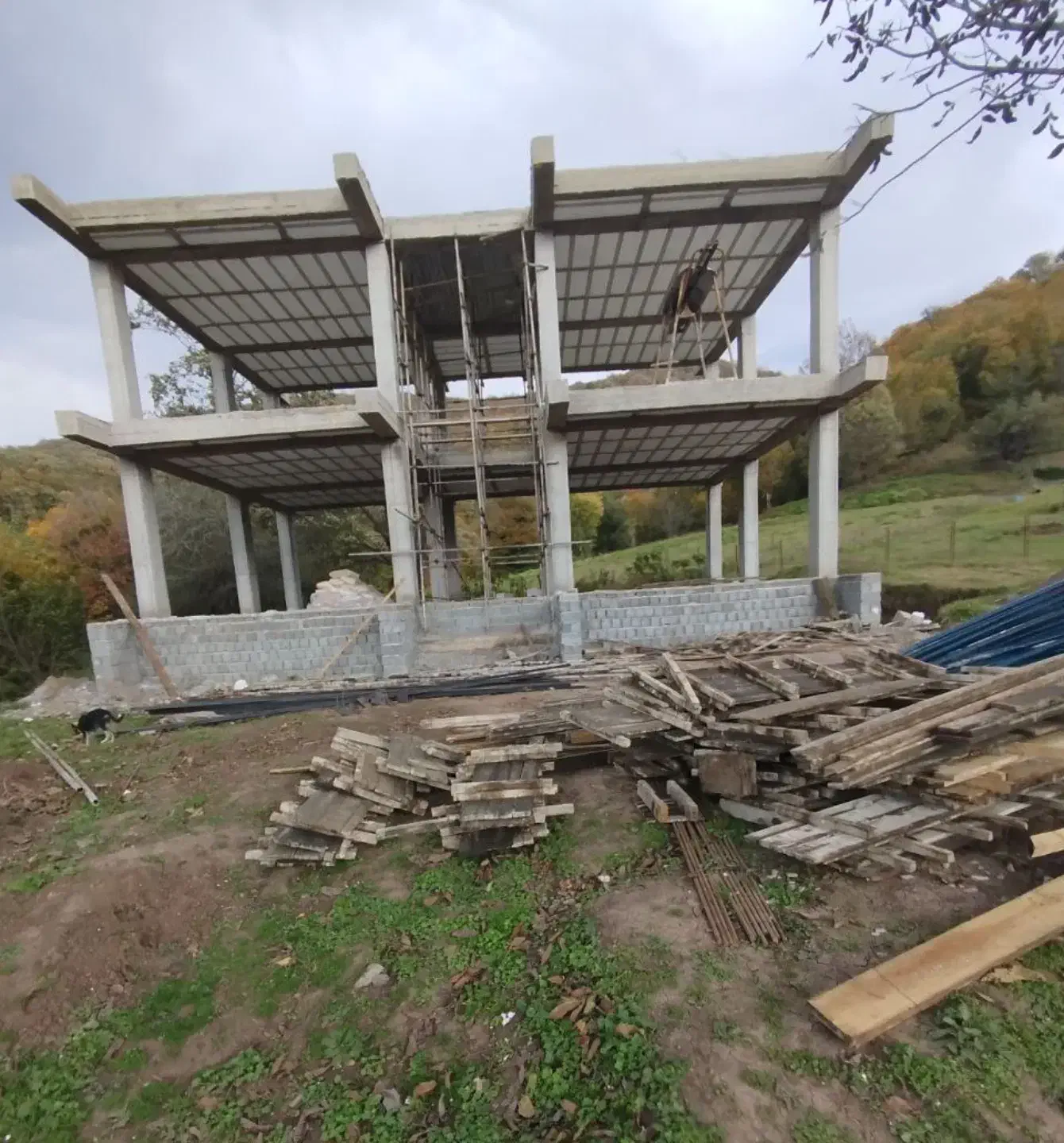 آرماتور بند و قالب بند ساختمان|خدمات پیشه و مهارت|رستمآباد, |دیوار