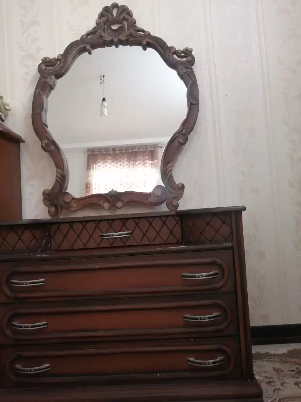 میز آرایش|تخت و سرویس خواب|قم, پردیسان|دیوار