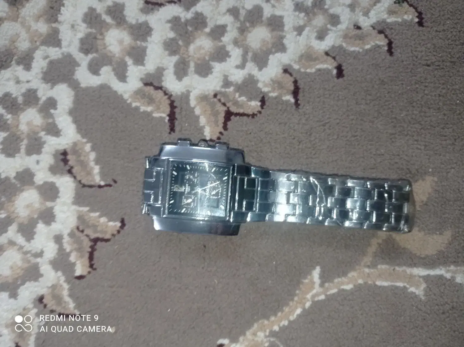 ساعت تیسوت|ساعت|گلپایگان, |دیوار