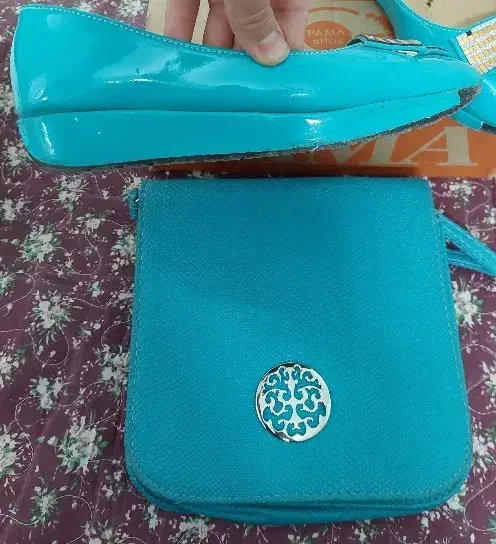 ست کیف و کفش فیروزه ای|کیف، کفش، کمربند|مشهد, الهیه|دیوار