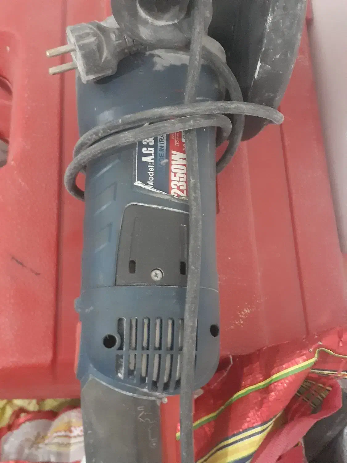 یک عدد دریل تخریب ۱۶ کیلویی ویک عدد سنجد|ابزارآلات|لنده, |دیوار