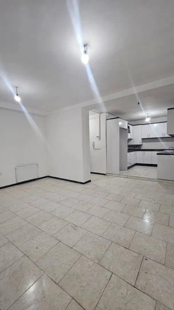 ۸۵متری پارکینگ انباری سندی خوش نقشه فول شیک/اقساطی|فروش آپارتمان|هشتگرد, شهرک صبا سوله|دیوار