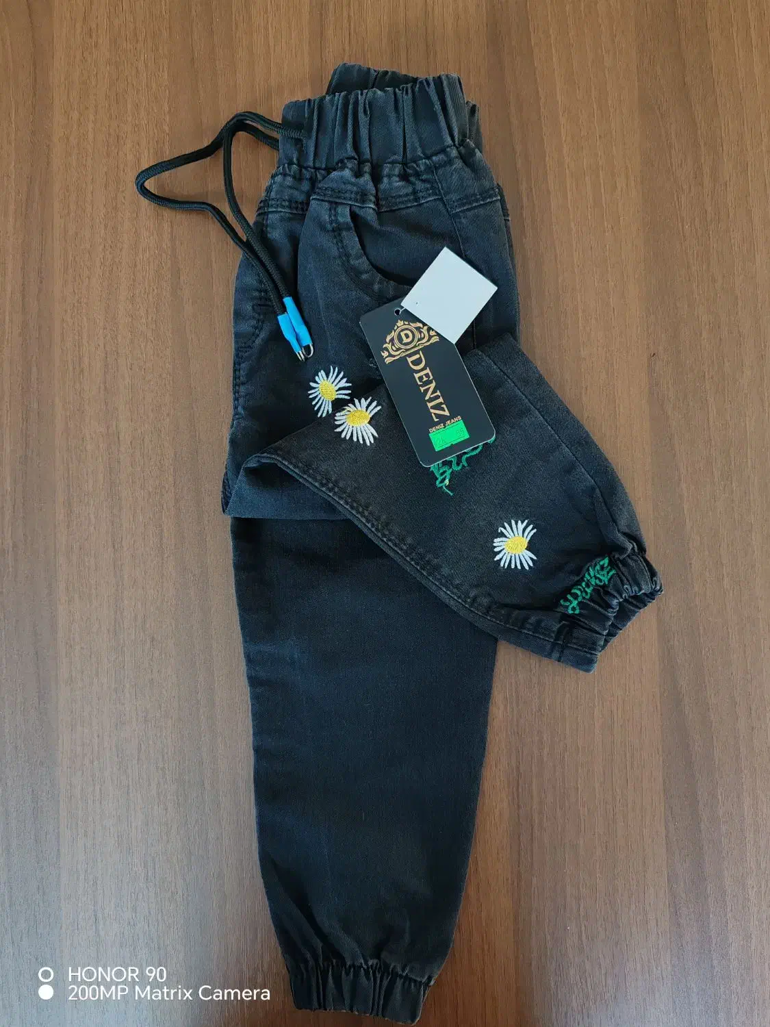 شلوار لی دخترونه نو 3تا4سال|لباس|نجف‌آباد, امام خمینی|دیوار