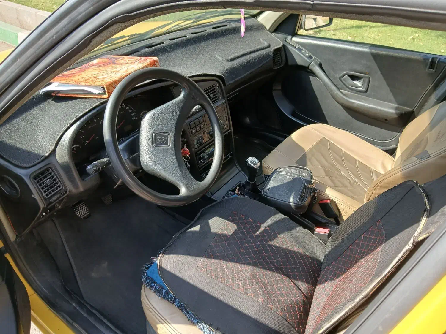 پژو تاکسی ۴۰۵مدل۹۰ گردشی|خودرو سواری و وانت|قرچک, زیبا شهر|دیوار