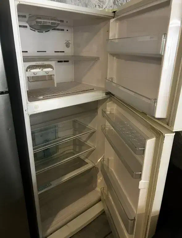 یخچال ۱۷ فوت هیتاچی برند معتبر ژاپنی|یخچال و فریزر|تهران, شهرک غرب|دیوار