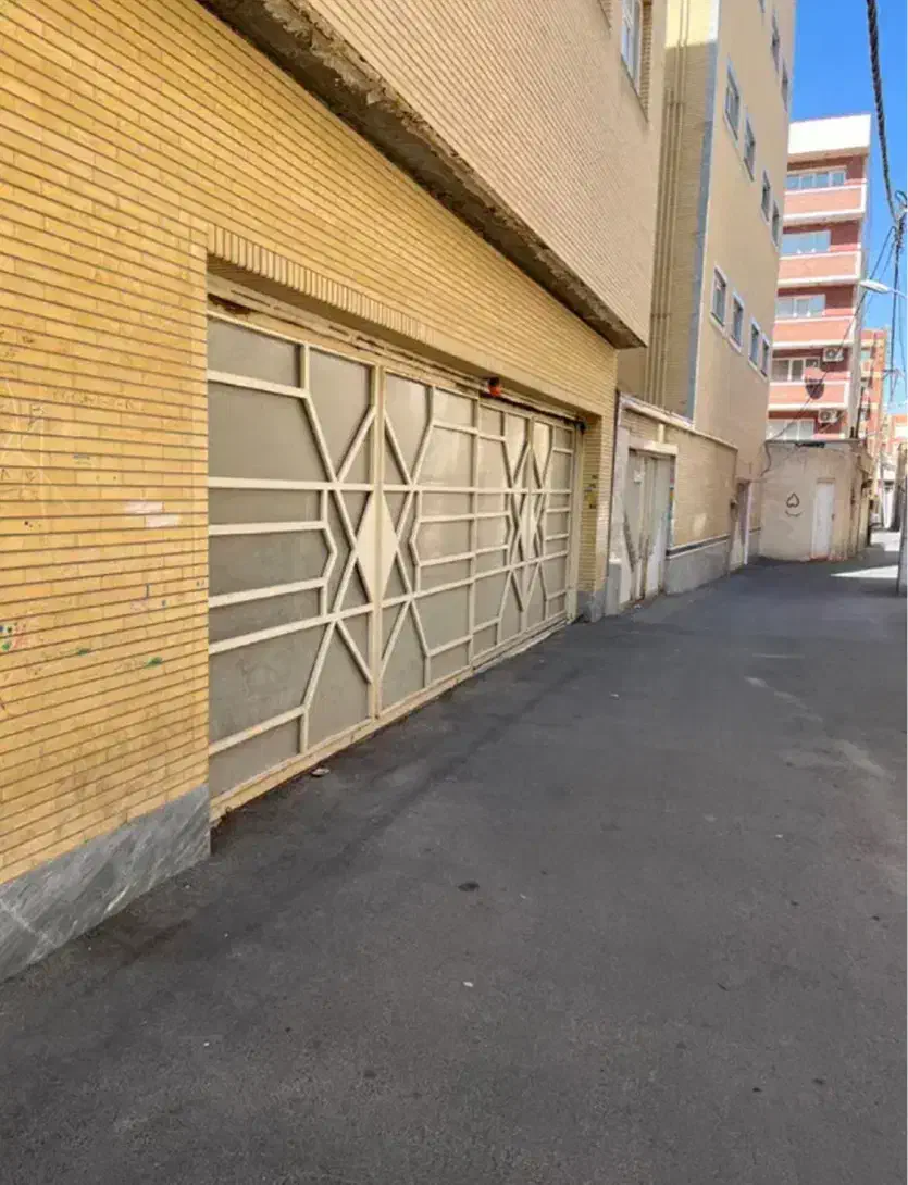 اجاره پارکینگ ماشین جدیری حلمه دربندی کوچه میدوست|اجارهٔ آپارتمان|تبریز, |دیوار