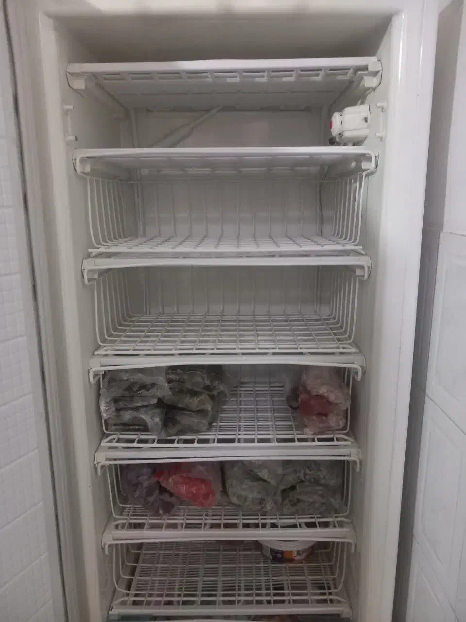 یک عدد فریزر مارک جنرال استیل|یخچال و فریزر|داران, |دیوار