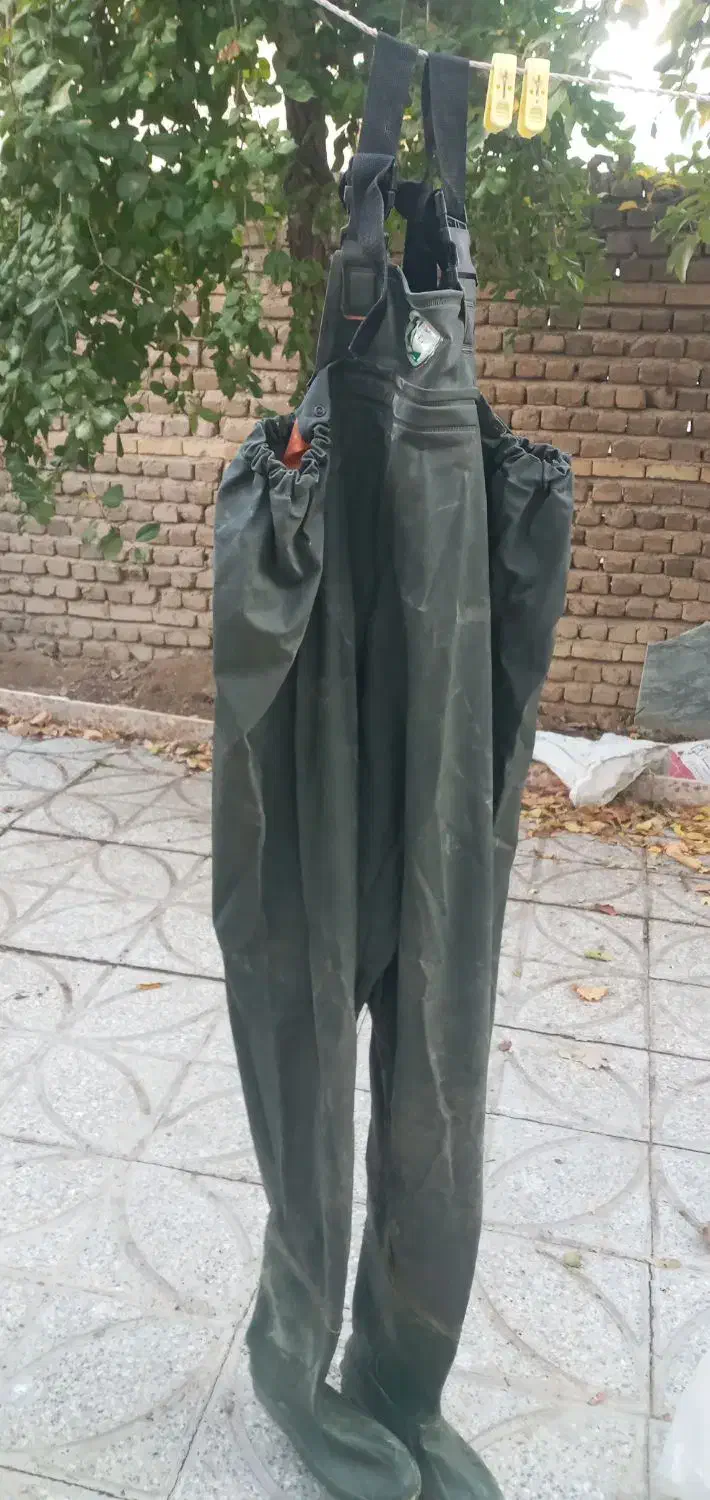 لباس ماهیگیری|ماهیگیری|بروجرد, |دیوار