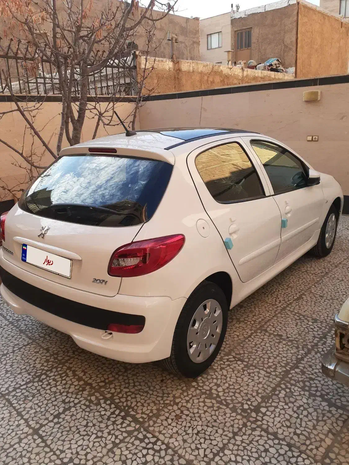 ۲۰۷ پانا|خودرو سواری و وانت|آبیک, |دیوار