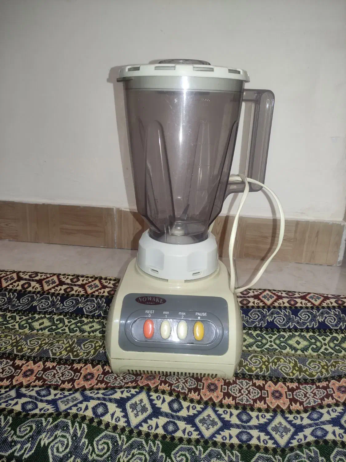 شیرموزگیری نواکه وآبمیوه گیریه سونی|آبمیوهگیر و آبمرکباتگیر|رشت, قاسمیه|دیوار