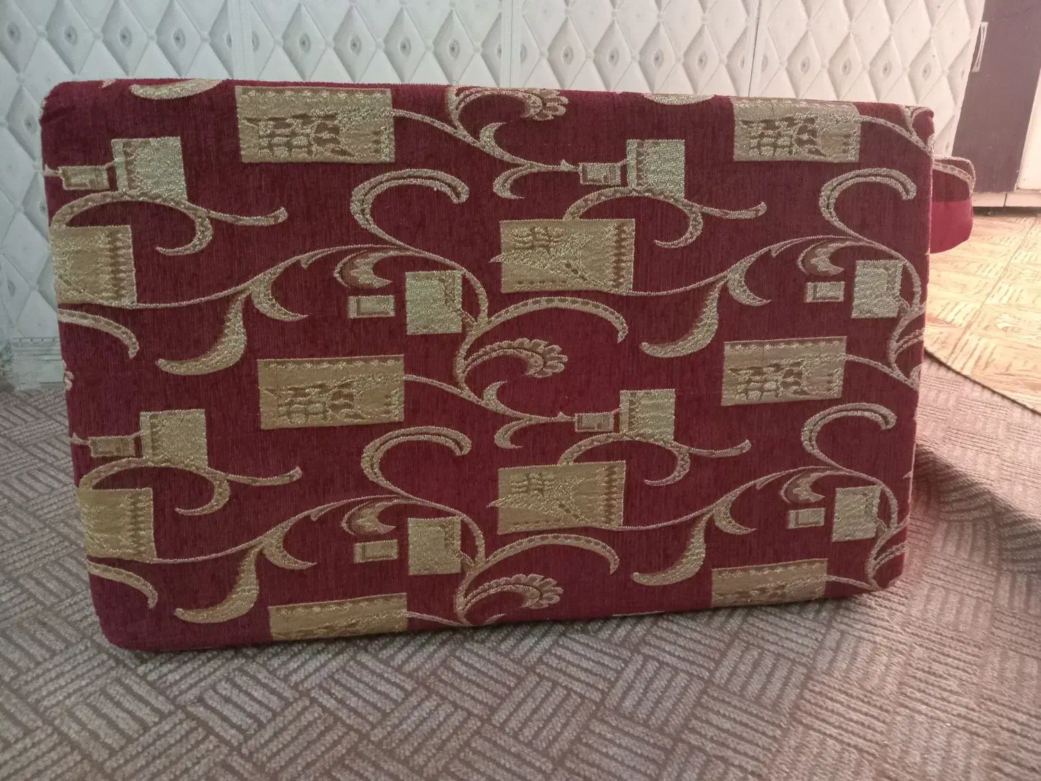 پشتی در حد نو 11عدد|پشتی|چمران, |دیوار