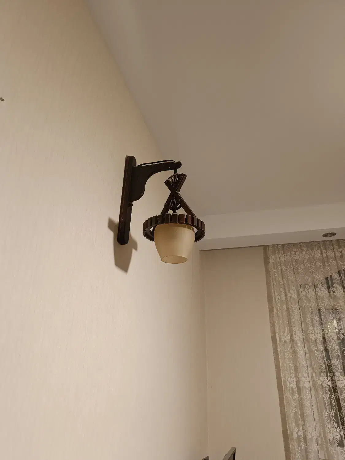 چندین مدل لوستر کریستالی ، چوبی ، فانتزی|لوستر و چراغ آویز|تهران, سوهانک|دیوار