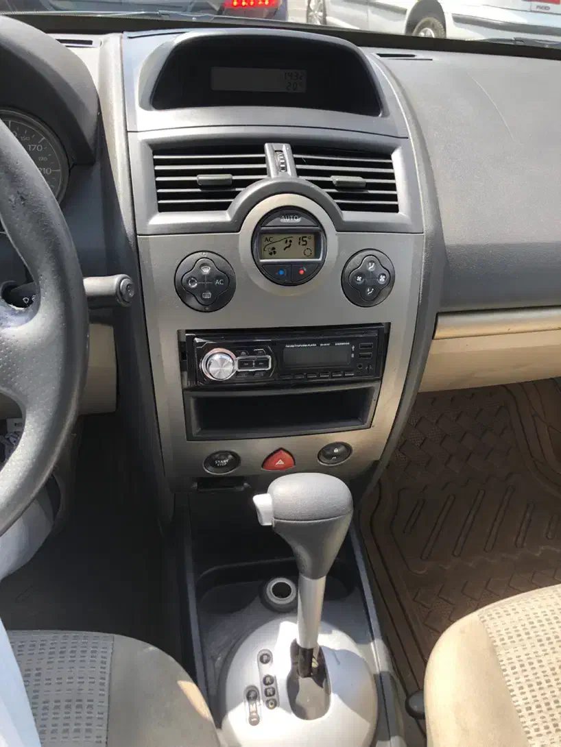 مگان ۲۰۰۰ اتوماتیک|خودرو سواری و وانت|تبریز, |دیوار