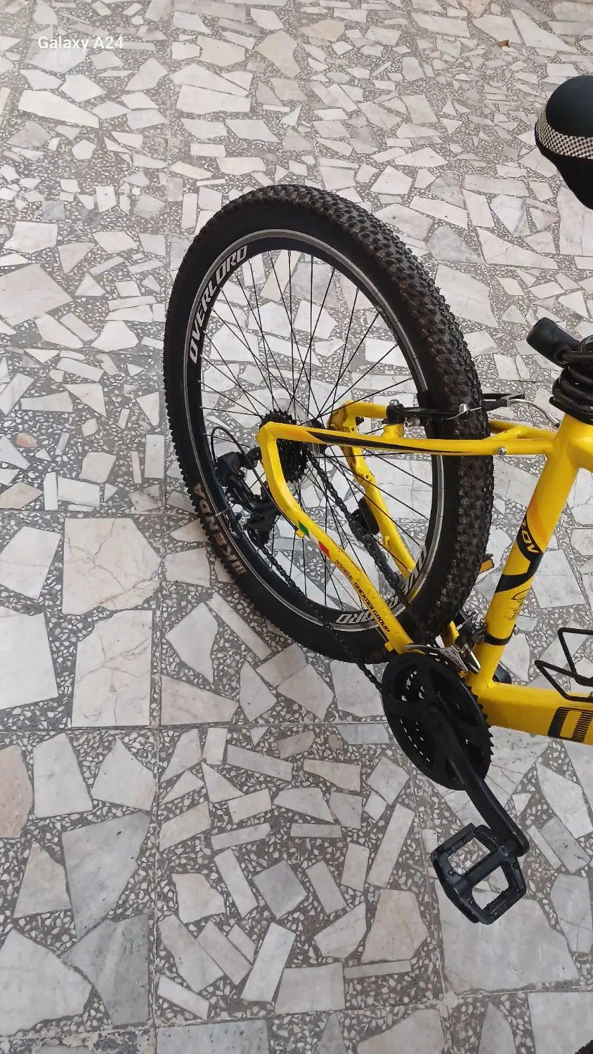 دوچرخه|دوچرخه، اسکیت، اسکوتر|رشت, دروازه لاکان|دیوار