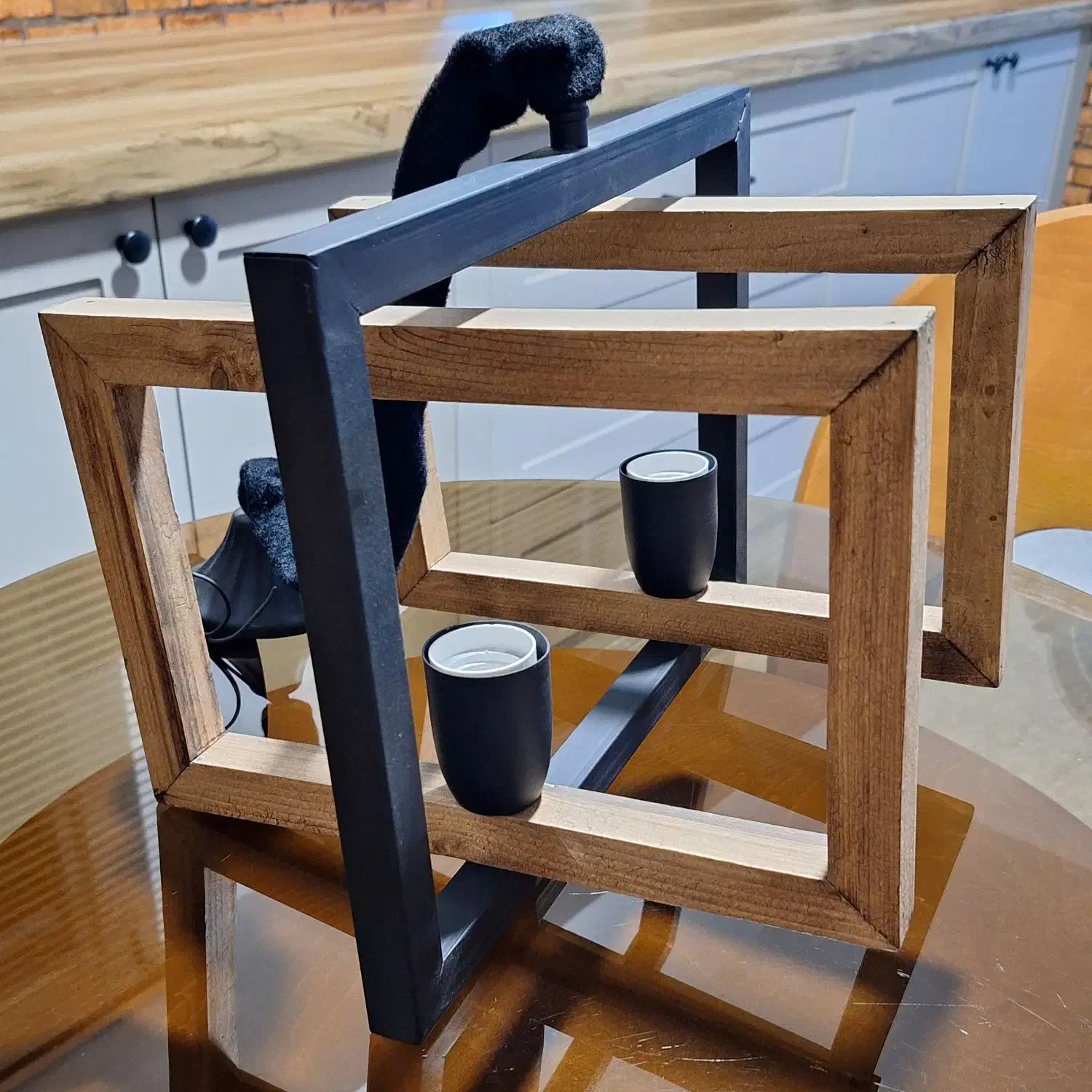 لوستر دو شاخه|لوستر و چراغ آویز|کرج, حصارک پایین|دیوار