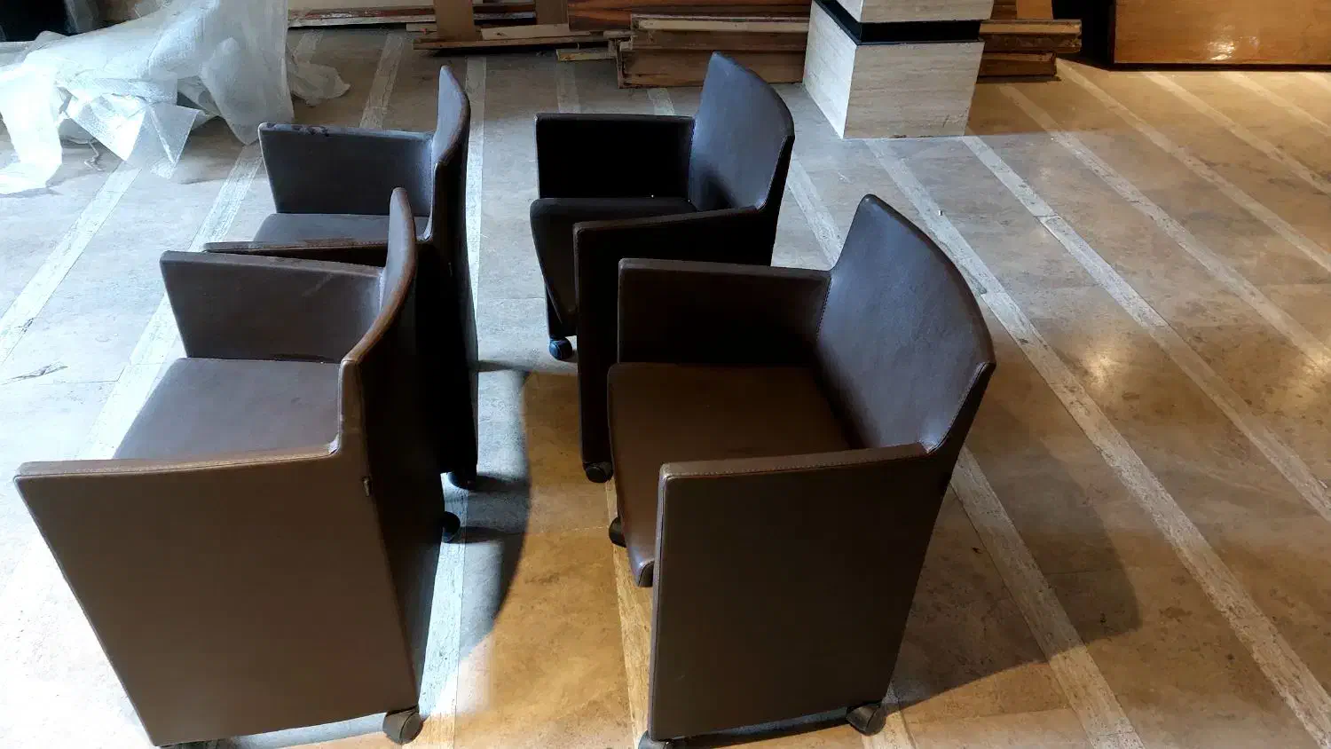 صندلی چرمی|صندلی و نیمکت|تهران, زعفرانیه|دیوار