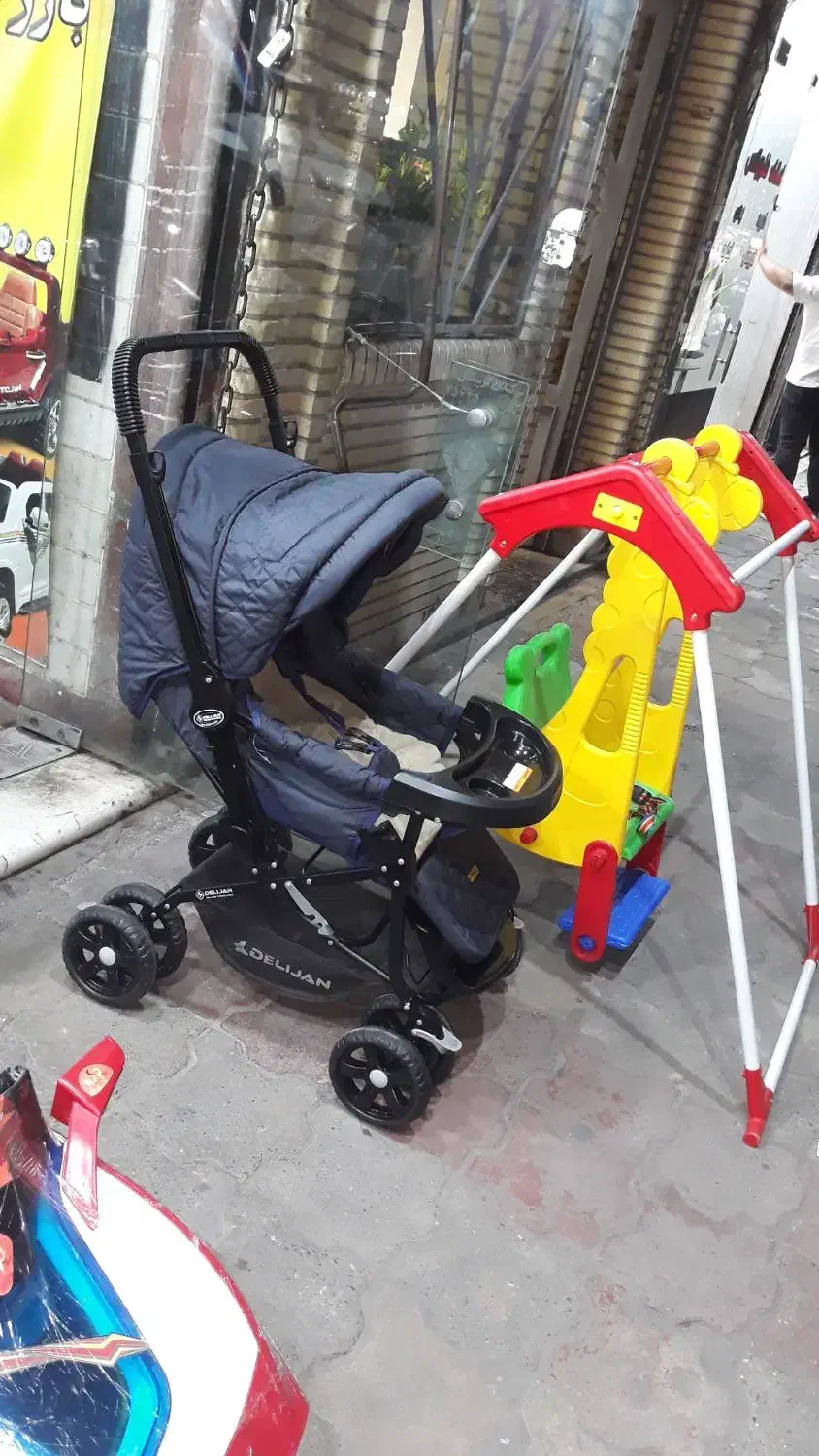 استوک تمام وسایل بچگانه خرید و فروش|اسباببازی|رشت, صفاری|دیوار